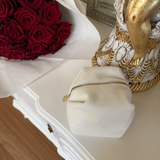 FLOWER PEARL CLUTCH