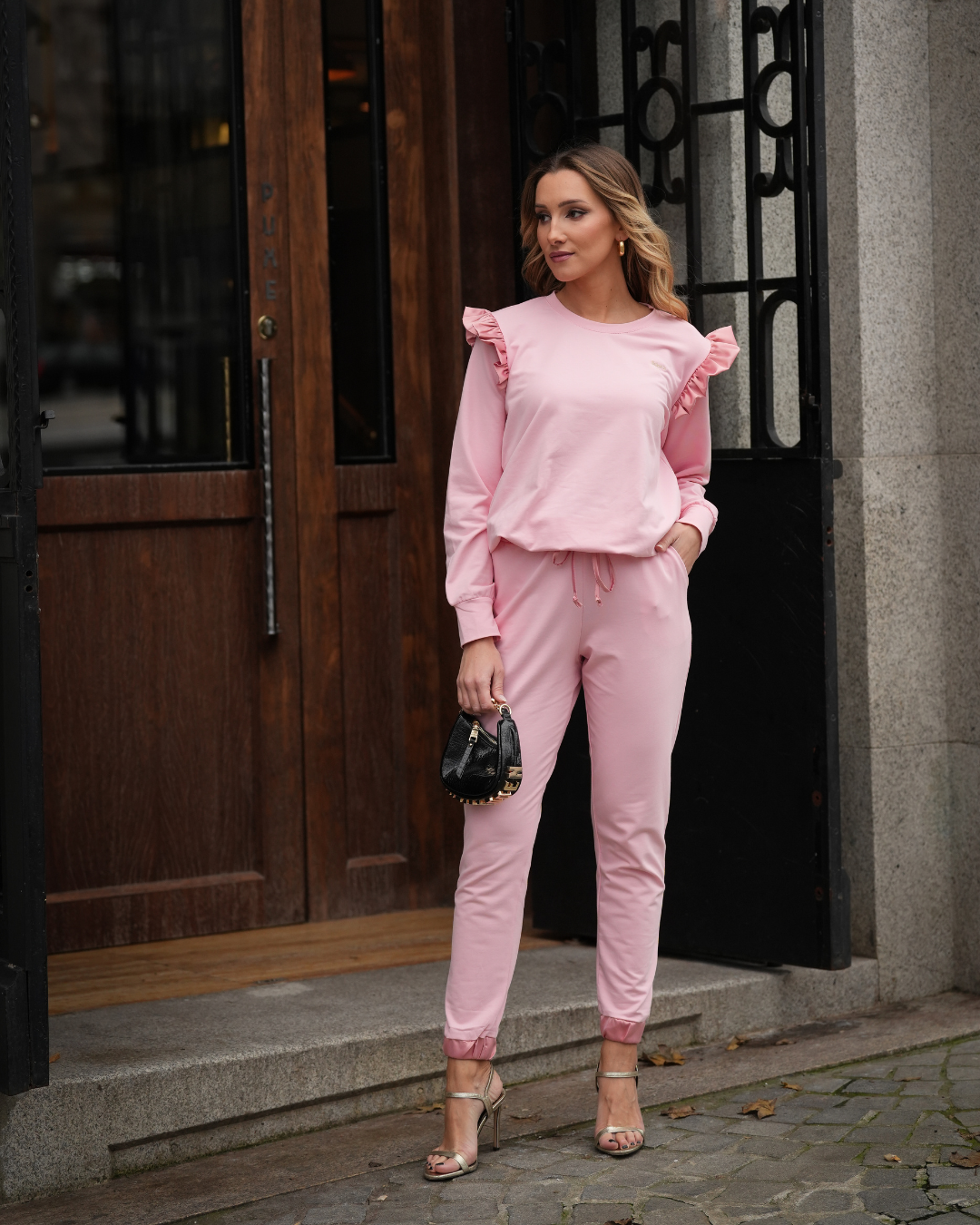 BELIEVE TRACKSUIT PINK