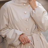 BE POWERFUL SHORT TRENCH COAT CREME - IMPERMEÁVEL