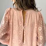 vestidoderendarosaparabatizado